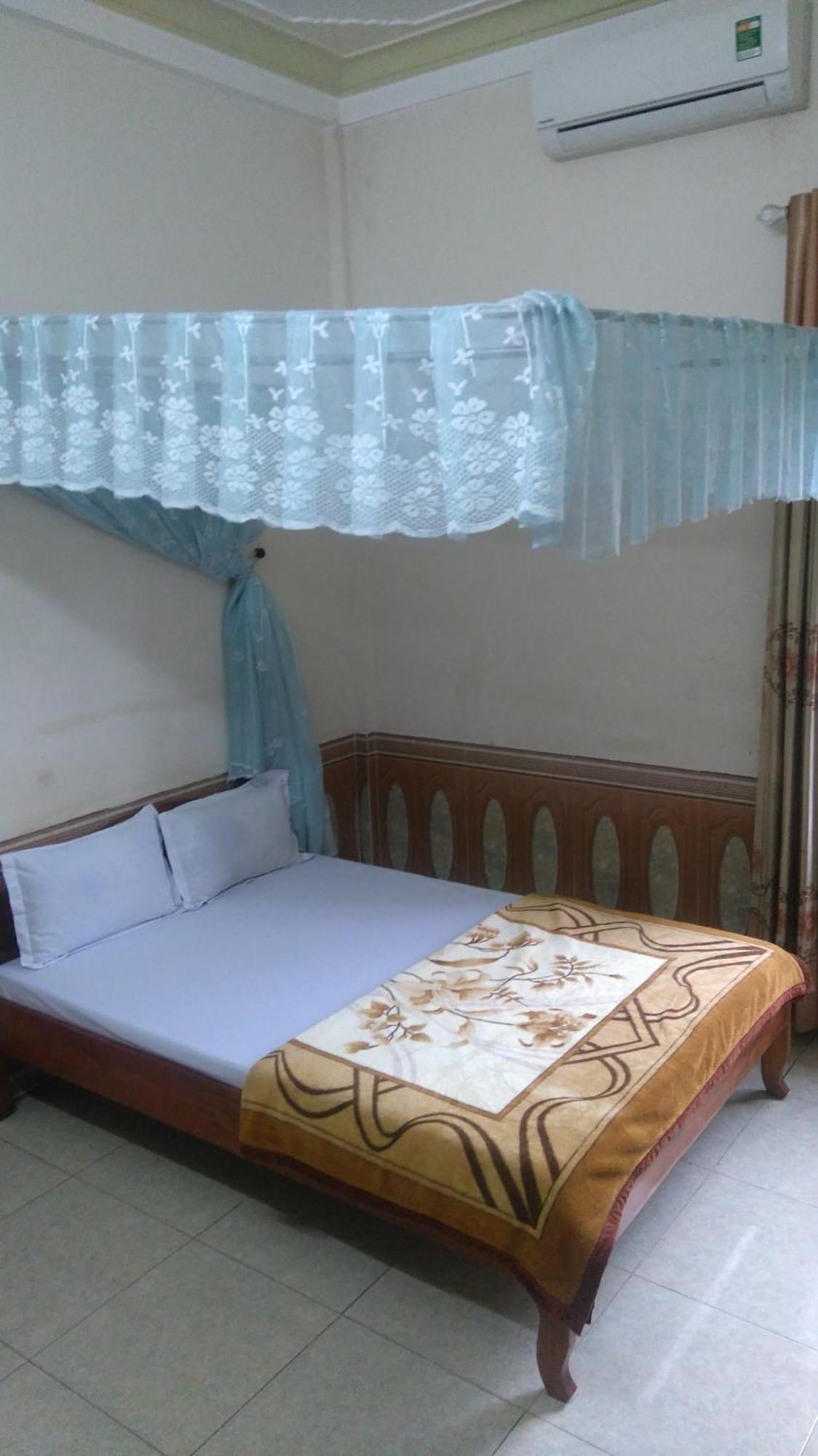 Hoa Phuong Guesthouse Dong Ha Exterior photo